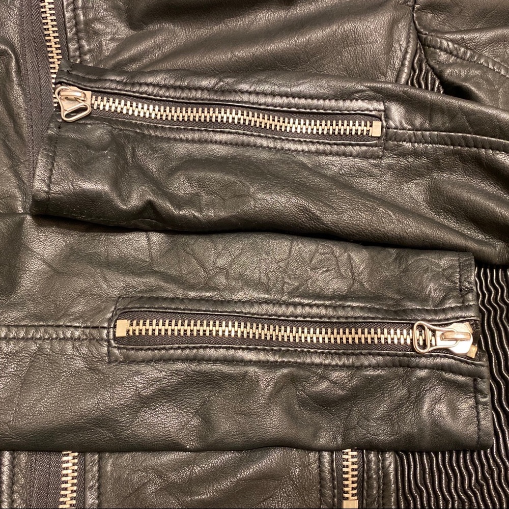 Joe’s Jeans Cropped Moto Jacket 🏍 - Picture 4 of 12